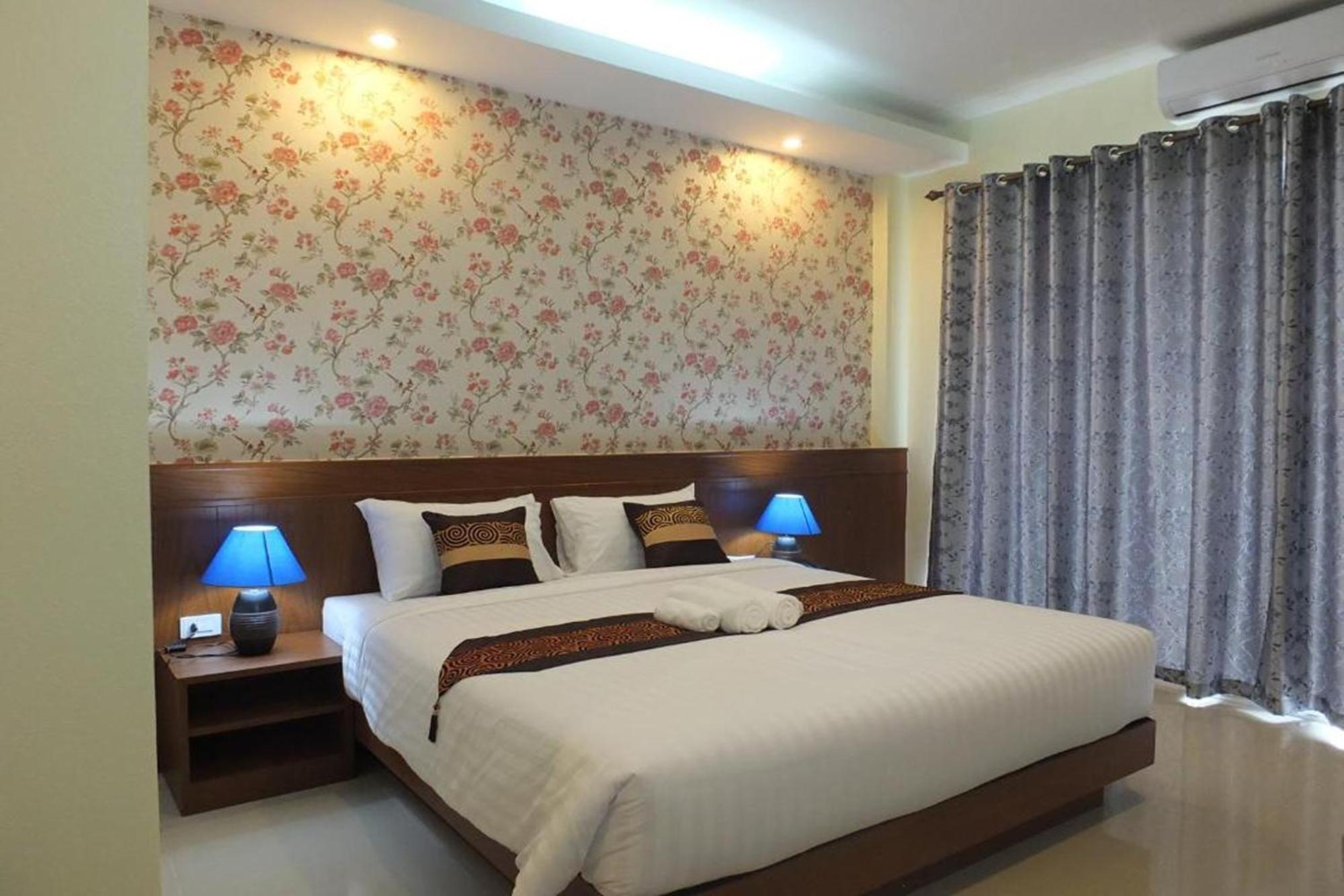 Karnmanee Place Hotel อุดรธานี ภายนอก รูปภาพ