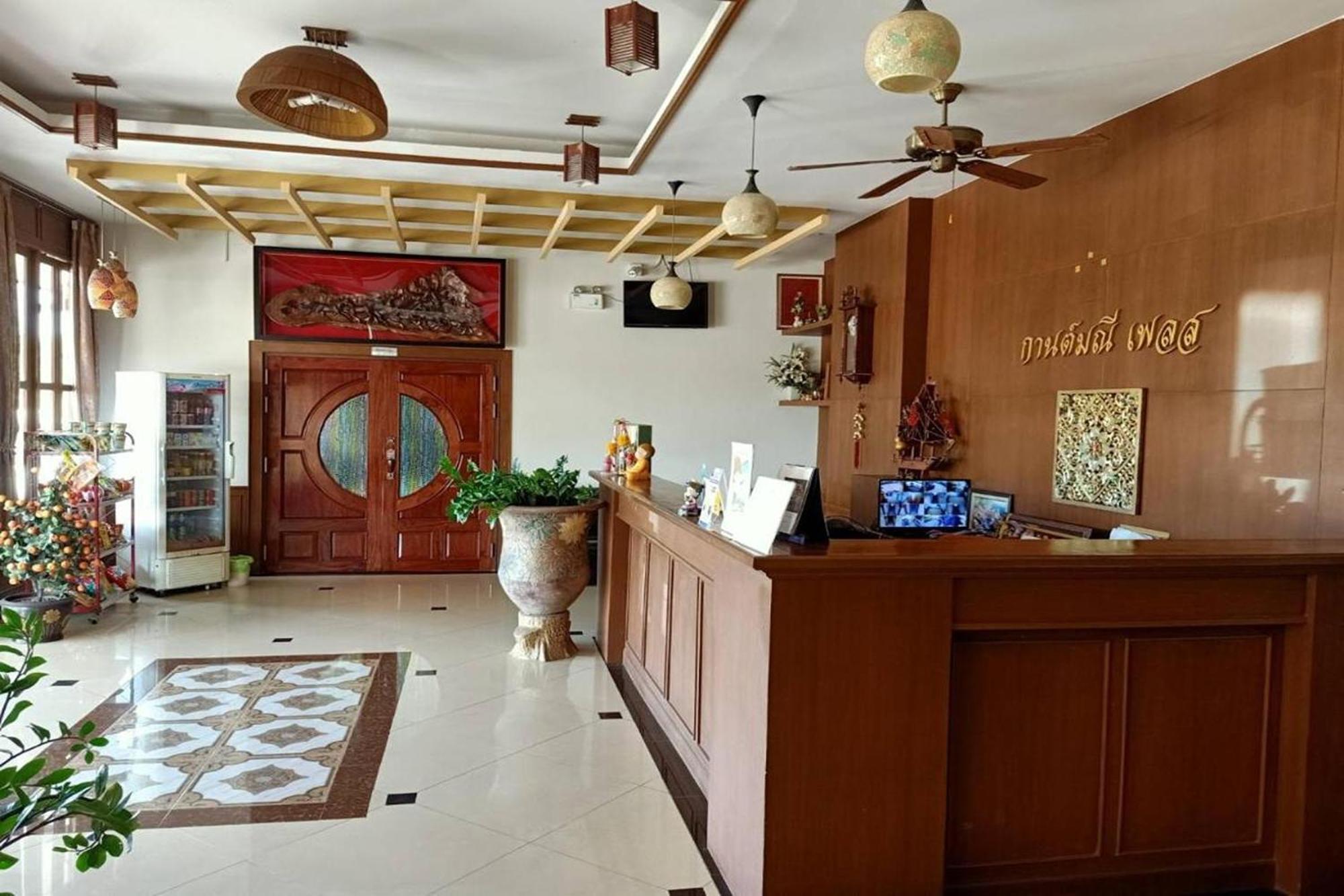 Karnmanee Place Hotel อุดรธานี ภายนอก รูปภาพ